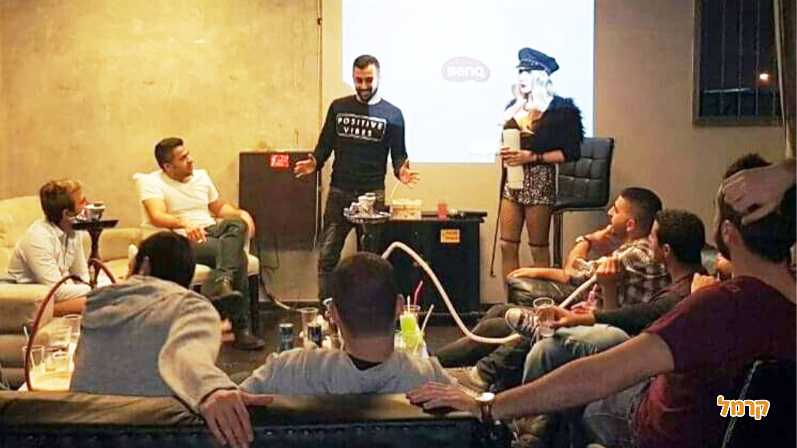 בסלון עם ג'וזי דיווין - 073-7585000