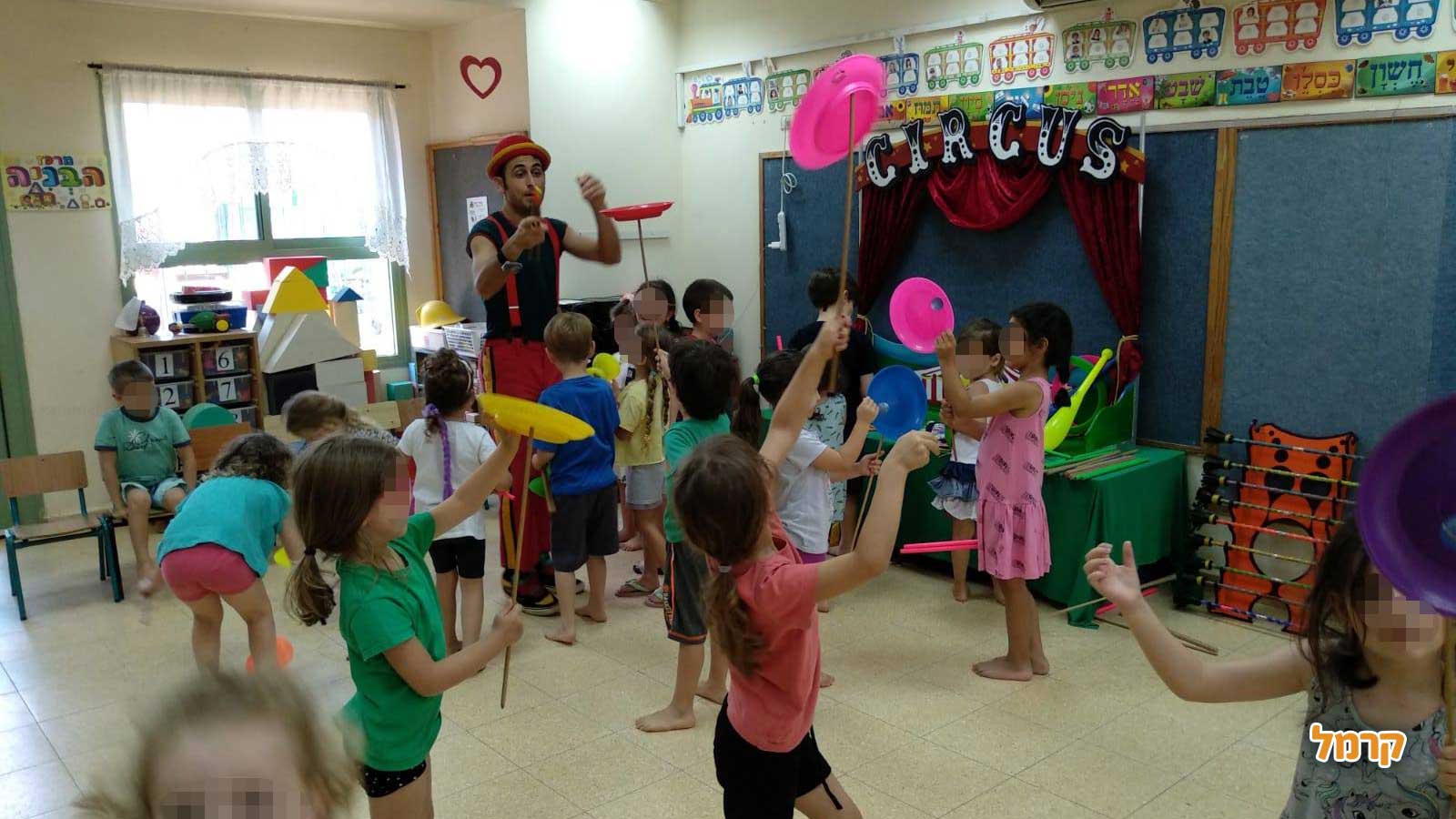 דני מרטין - הפעלת קרקס - 073-7584943