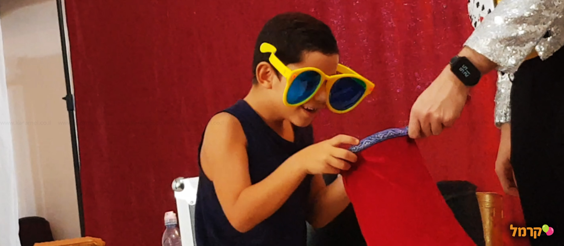 רוי הקוסם - מסיבה מהקסמים - 073-7756744