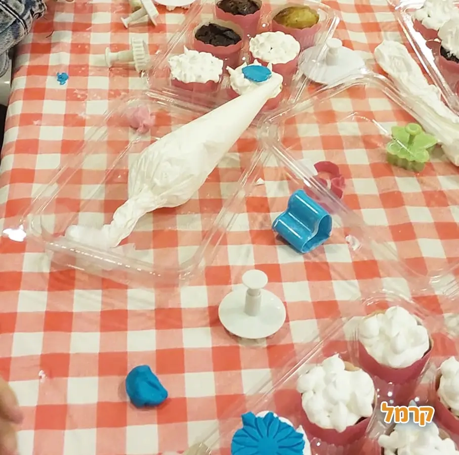 Aya's Sweets - 073-7597053