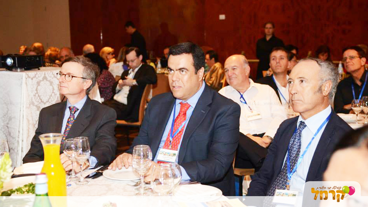 חגית שלו - צילום והפקה - 073-7026225