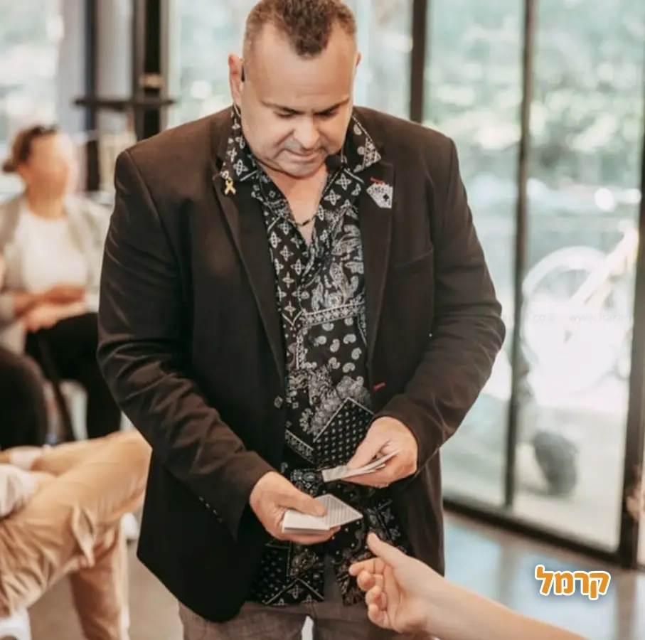 עופר ביסקר אמן החושים - 073-7584977